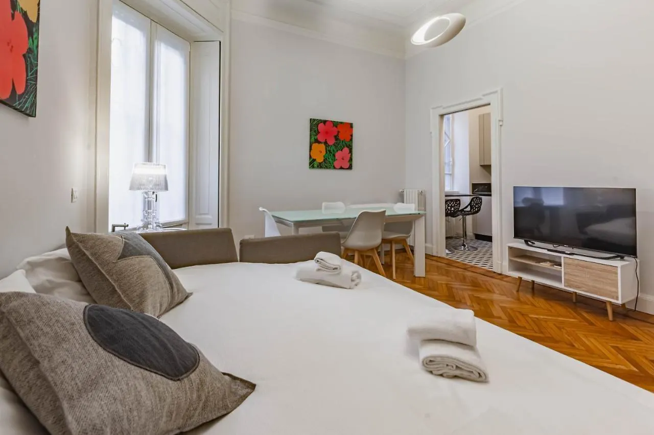 Easylife - Accogliente Rifugio Nel Cuore Del Centro Storico Milanese, In Zona Piazza Cinque Giornate